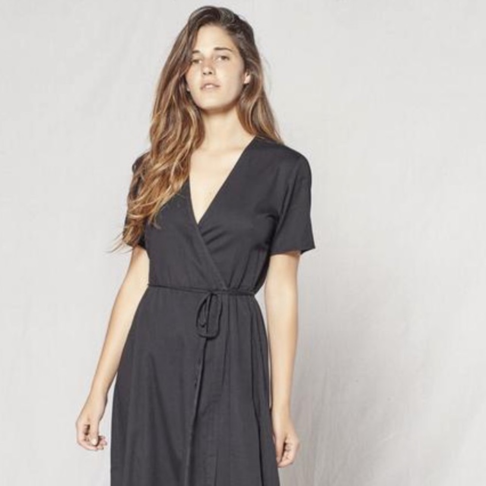 OUTERKNOWN | ritual wrap dress